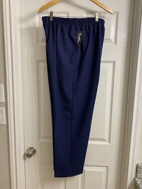 BonWorth Brand Women's Navy Blue Dress Pants, Size Large (NWT)